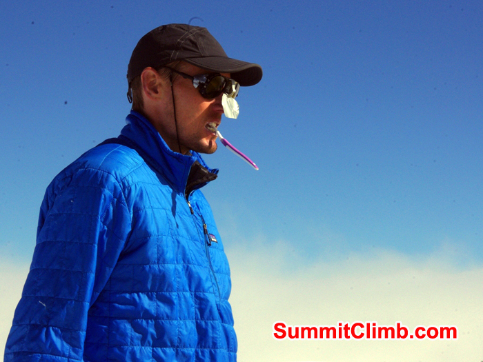 Josh brushing his teeths. Photo Detlef Buckwitz